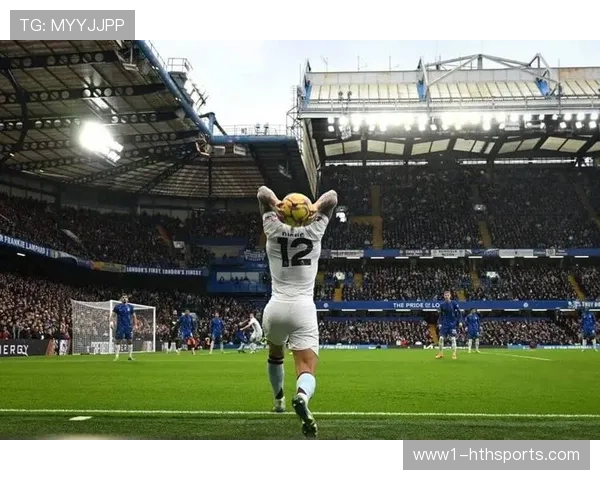 英超长传战术使用频率显著回升 场均次数较上季度增长近7%